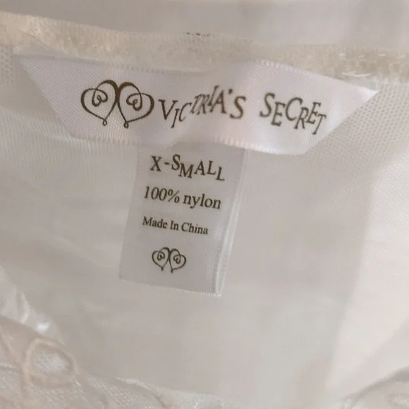 Victoria's Secret White Lingerie - Picture 7 of 7